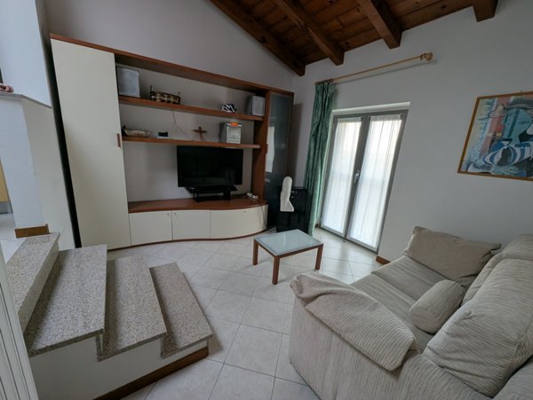 appartamento in vendita ad Edolo in zona Vico