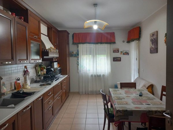 appartamento in vendita ad Edolo in zona Vico