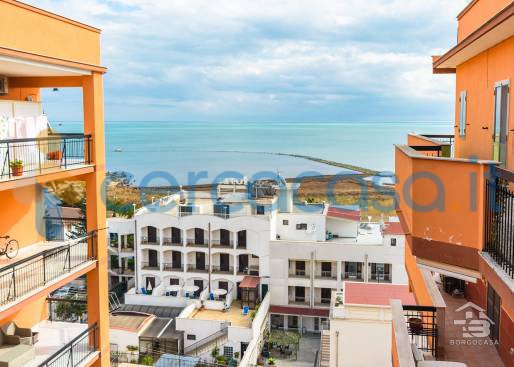 appartamento in vendita ad Edolo in zona Vico