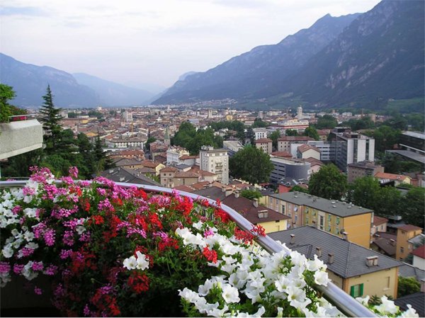 appartamento in vendita ad Edolo in zona Vico