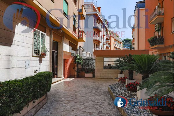 appartamento in vendita ad Edolo in zona Vico