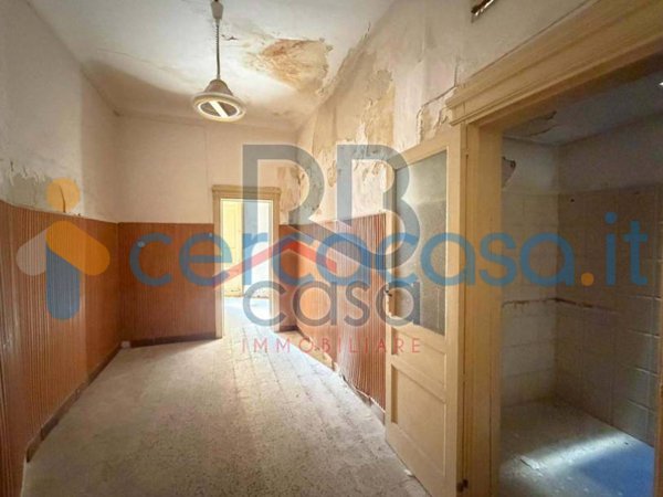 casa indipendente in vendita ad Edolo in zona Vico