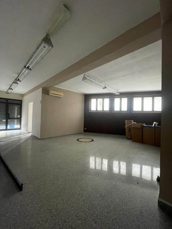 negozio in vendita ad Edolo in zona Vico