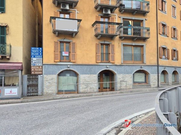 appartamento in vendita ad Edolo in zona Vico