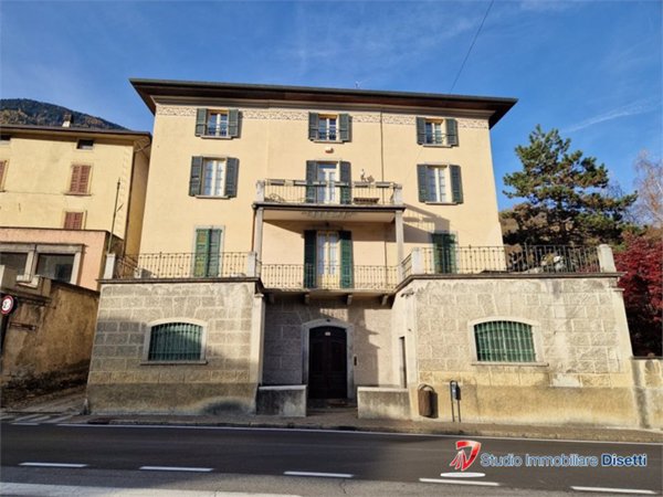 appartamento in vendita ad Edolo in zona Mù