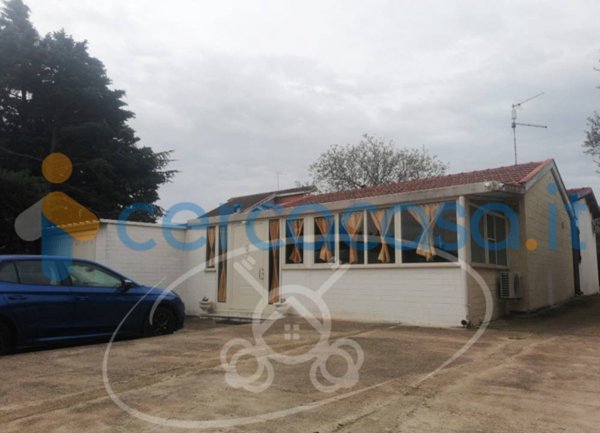 casa indipendente in vendita ad Edolo in zona Vico