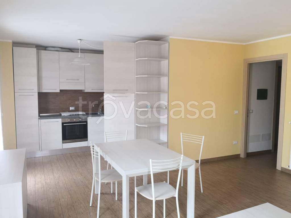 appartamento in vendita ad Edolo in zona Vico