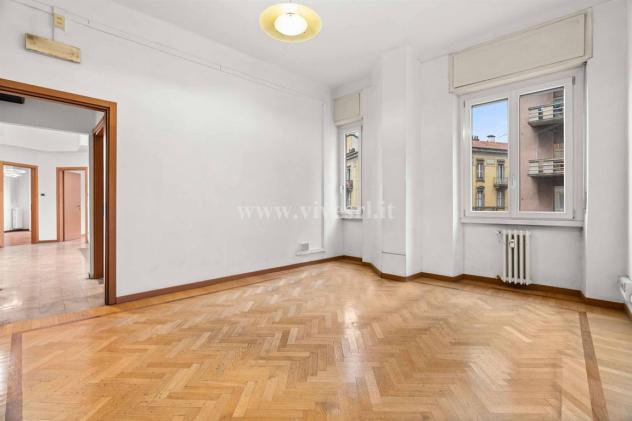 ufficio in vendita ad Edolo in zona Vico