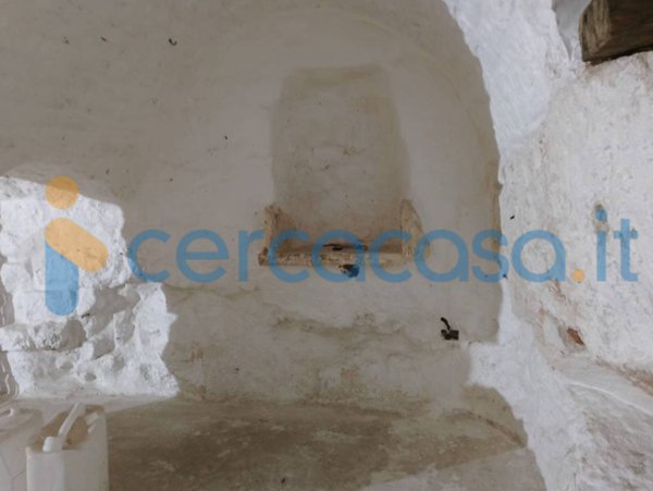 locale di sgombero in vendita ad Edolo in zona Vico