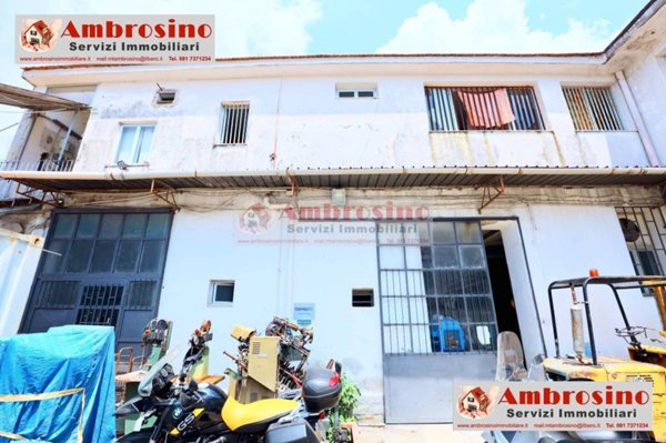 capannone in vendita ad Edolo in zona Vico