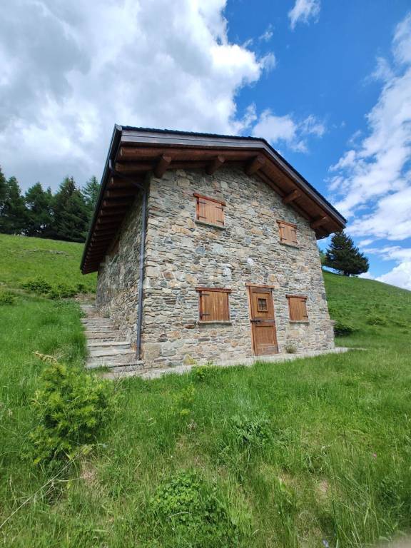 baita in vendita ad Edolo