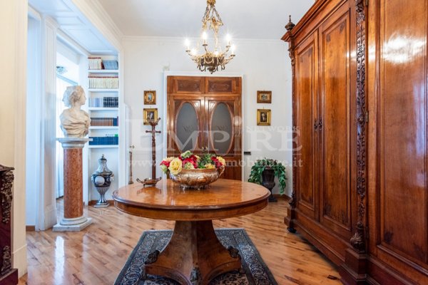 appartamento in vendita ad Edolo in zona Vico