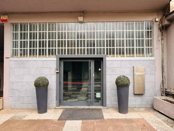 locale commerciale in vendita ad Edolo in zona Vico