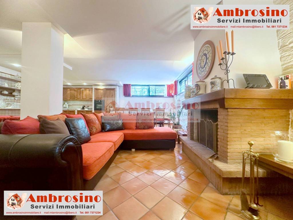 casa indipendente in vendita ad Edolo in zona Vico