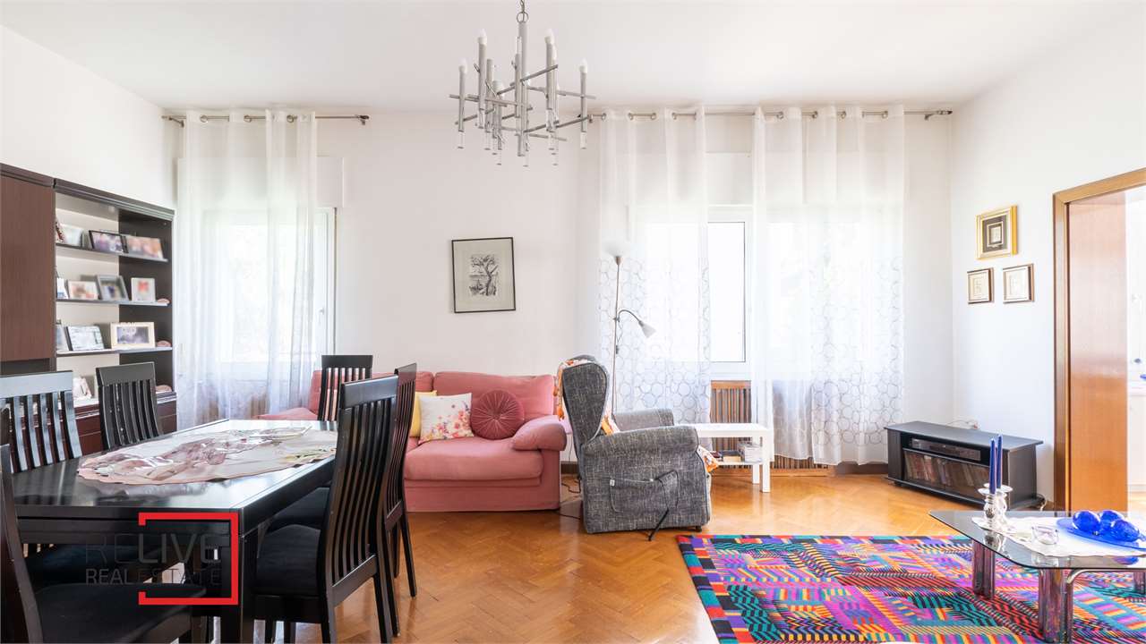 appartamento in vendita ad Edolo in zona Vico