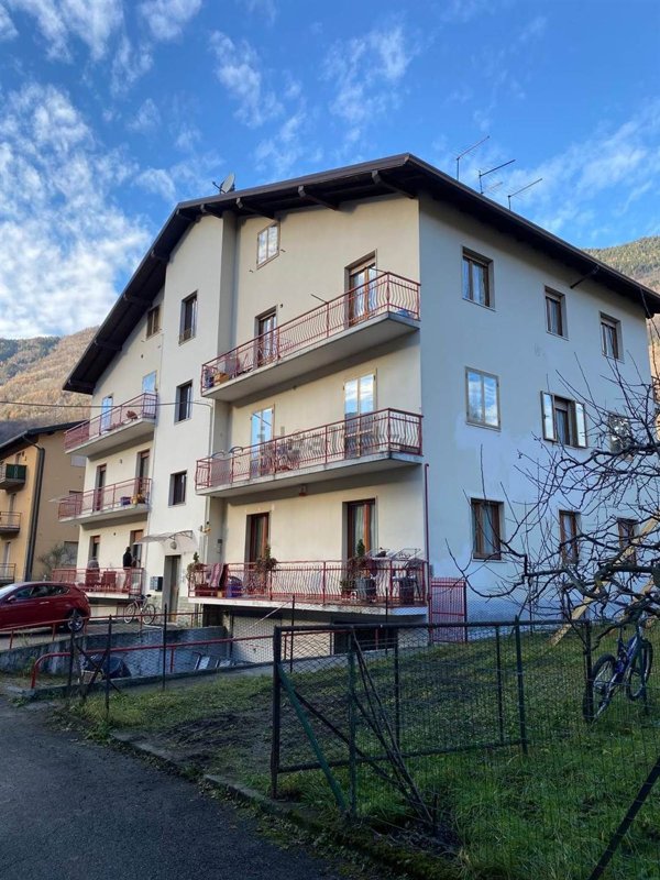 appartamento in vendita ad Edolo