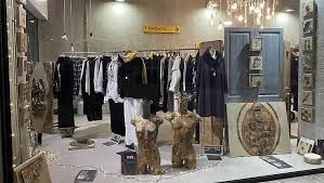 negozio in vendita ad Edolo in zona Vico