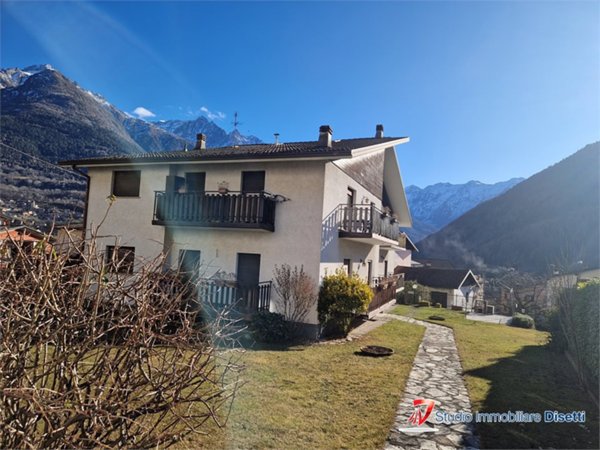 appartamento in vendita ad Edolo in zona Vico