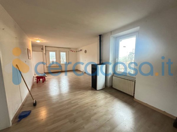 appartamento in vendita ad Edolo in zona Vico