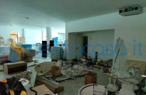 locale commerciale in vendita ad Edolo in zona Vico