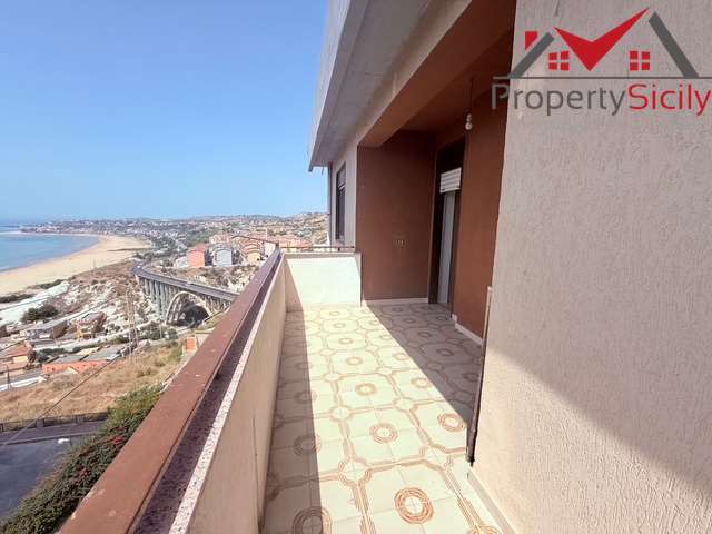 appartamento in vendita ad Edolo in zona Vico