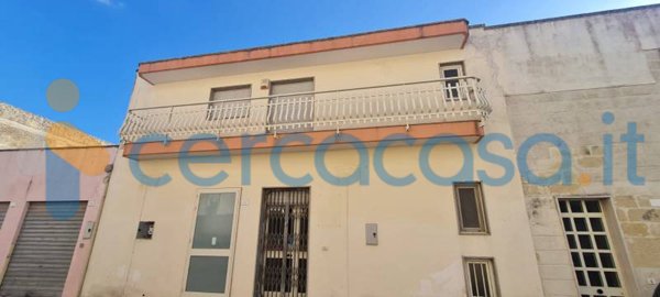 negozio in vendita ad Edolo in zona Vico