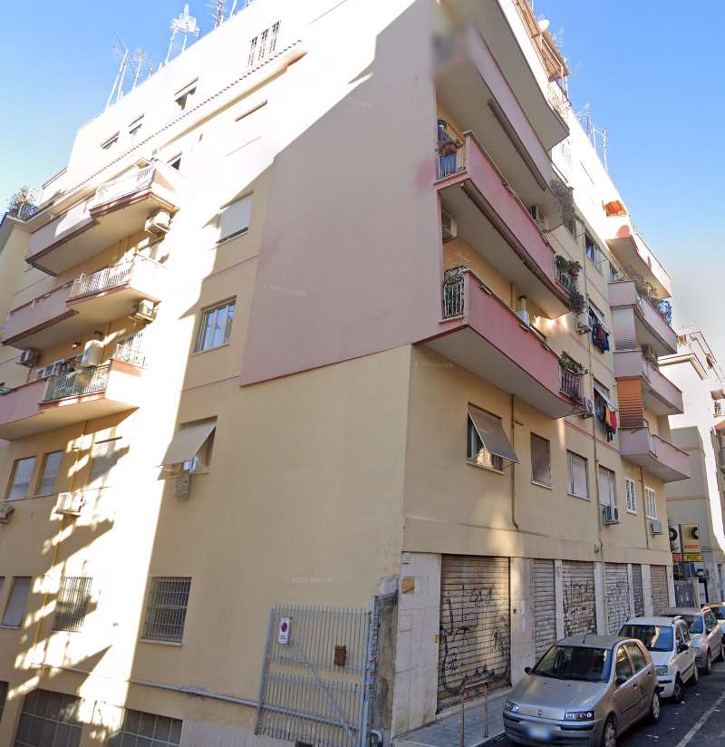 locale commerciale in vendita ad Edolo in zona Vico