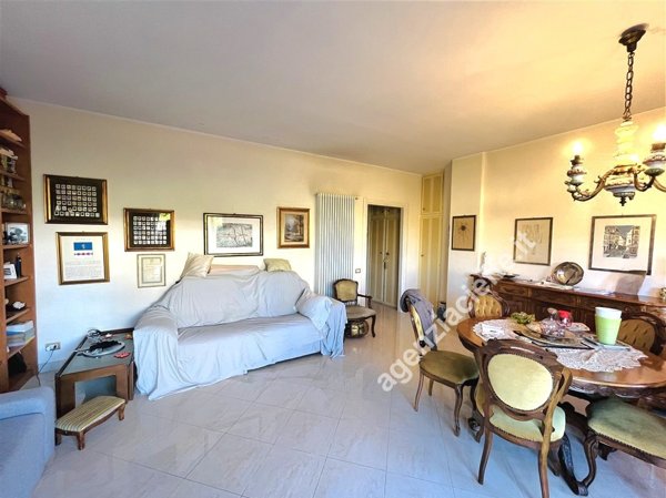 appartamento in vendita ad Edolo in zona Vico