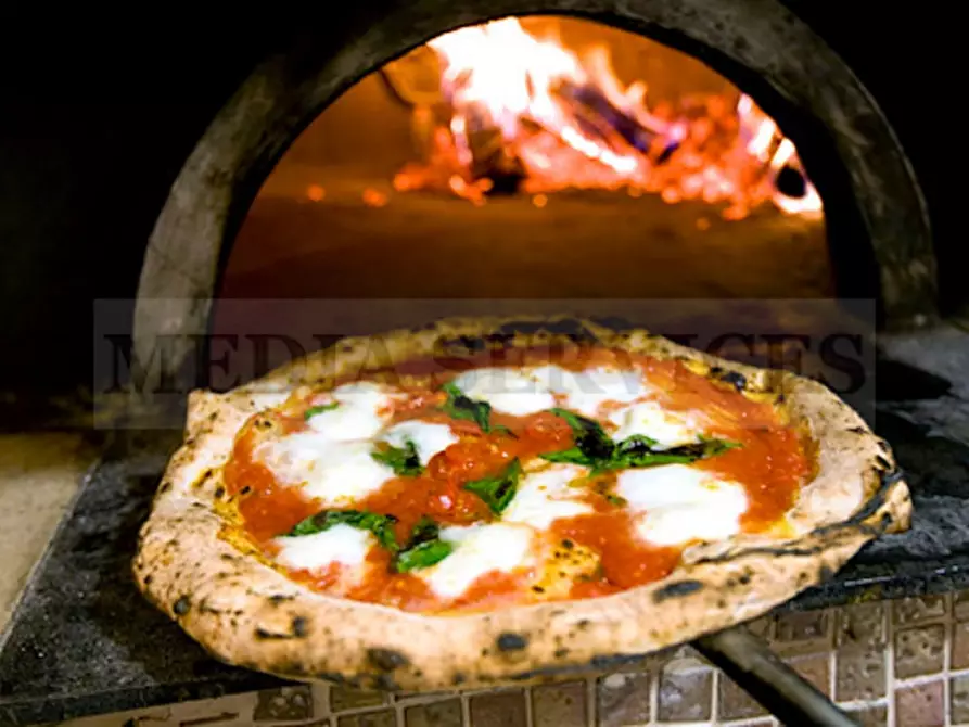 negozio in vendita ad Edolo in zona Vico