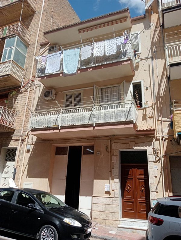 appartamento in vendita ad Edolo in zona Vico