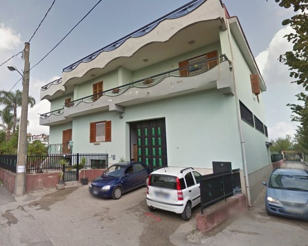 appartamento in vendita ad Edolo in zona Vico