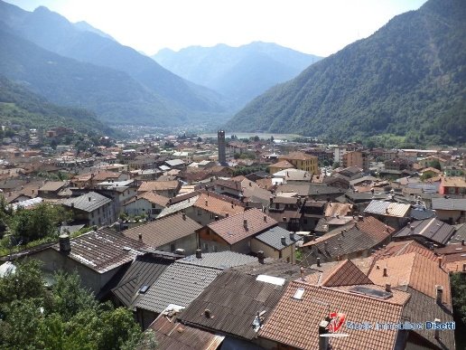 appartamento in vendita ad Edolo in zona Vico
