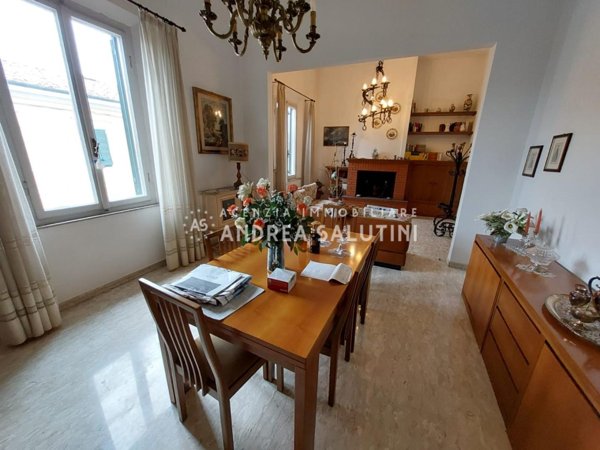 appartamento in vendita ad Edolo in zona Vico