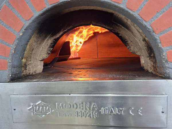 negozio in vendita ad Edolo in zona Vico