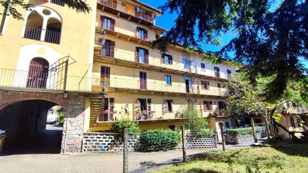 appartamento in vendita ad Edolo in zona Vico