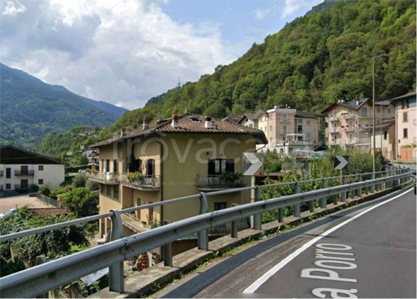 appartamento in vendita ad Edolo in zona Vico