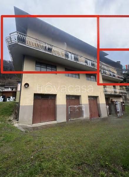 appartamento in vendita ad Edolo in zona Vico