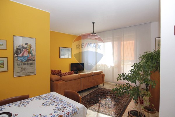 appartamento in vendita ad Edolo in zona Vico