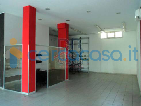 locale commerciale in vendita ad Edolo in zona Vico