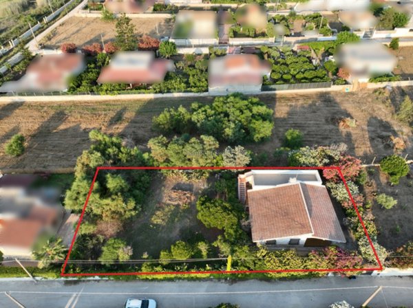 casa indipendente in vendita ad Edolo in zona Vico