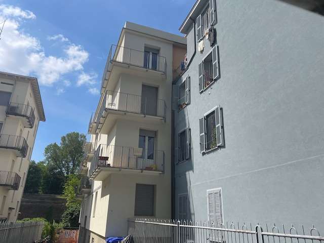 appartamento in vendita ad Edolo in zona Vico