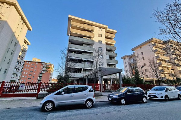 casa indipendente in vendita ad Edolo in zona Vico
