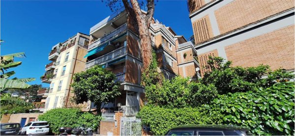 locale di sgombero in vendita ad Edolo in zona Vico