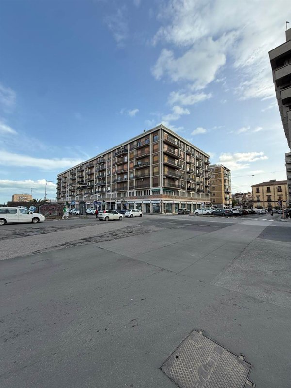 ufficio in vendita ad Edolo in zona Vico