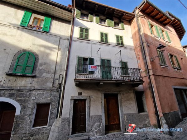 casa semindipendente in vendita ad Edolo