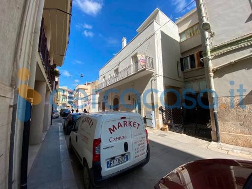 casa indipendente in vendita ad Edolo in zona Vico