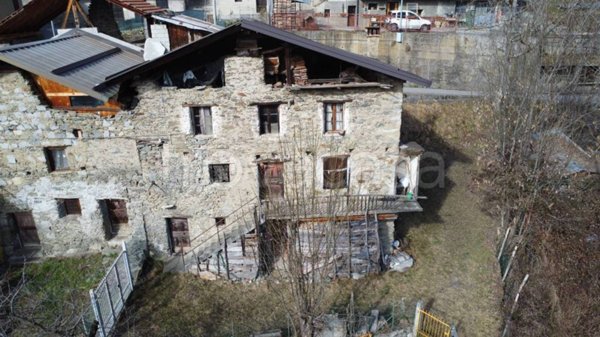 casa indipendente in vendita ad Edolo