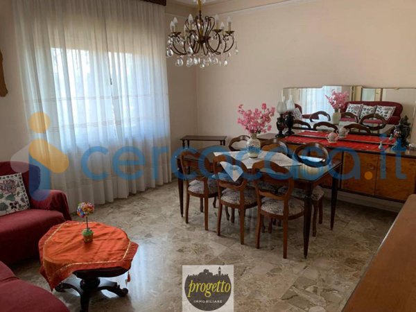 appartamento in vendita ad Edolo in zona Vico