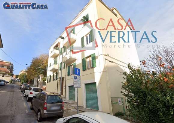 appartamento in vendita ad Edolo in zona Vico