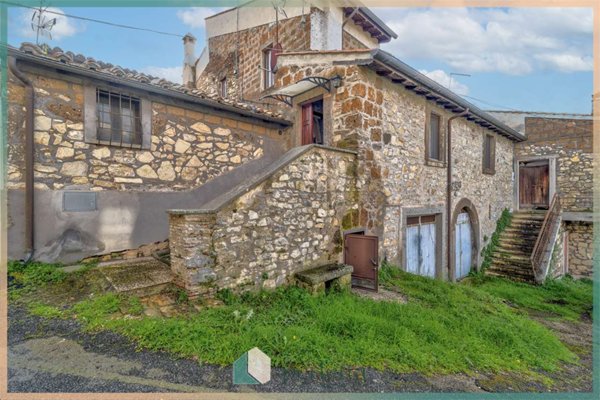 appartamento in vendita ad Edolo in zona Vico